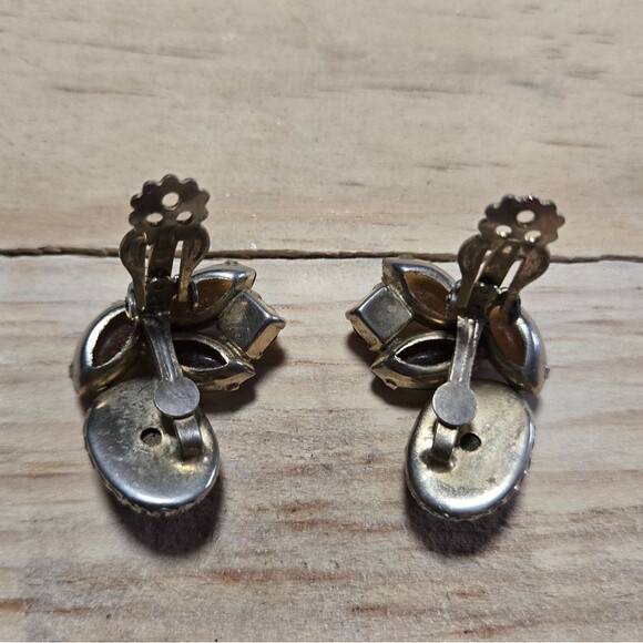 Juliana Vintage Brown Cluster Earrings with Amber Stones Gold Tone Clipon - Picture 4 of 4